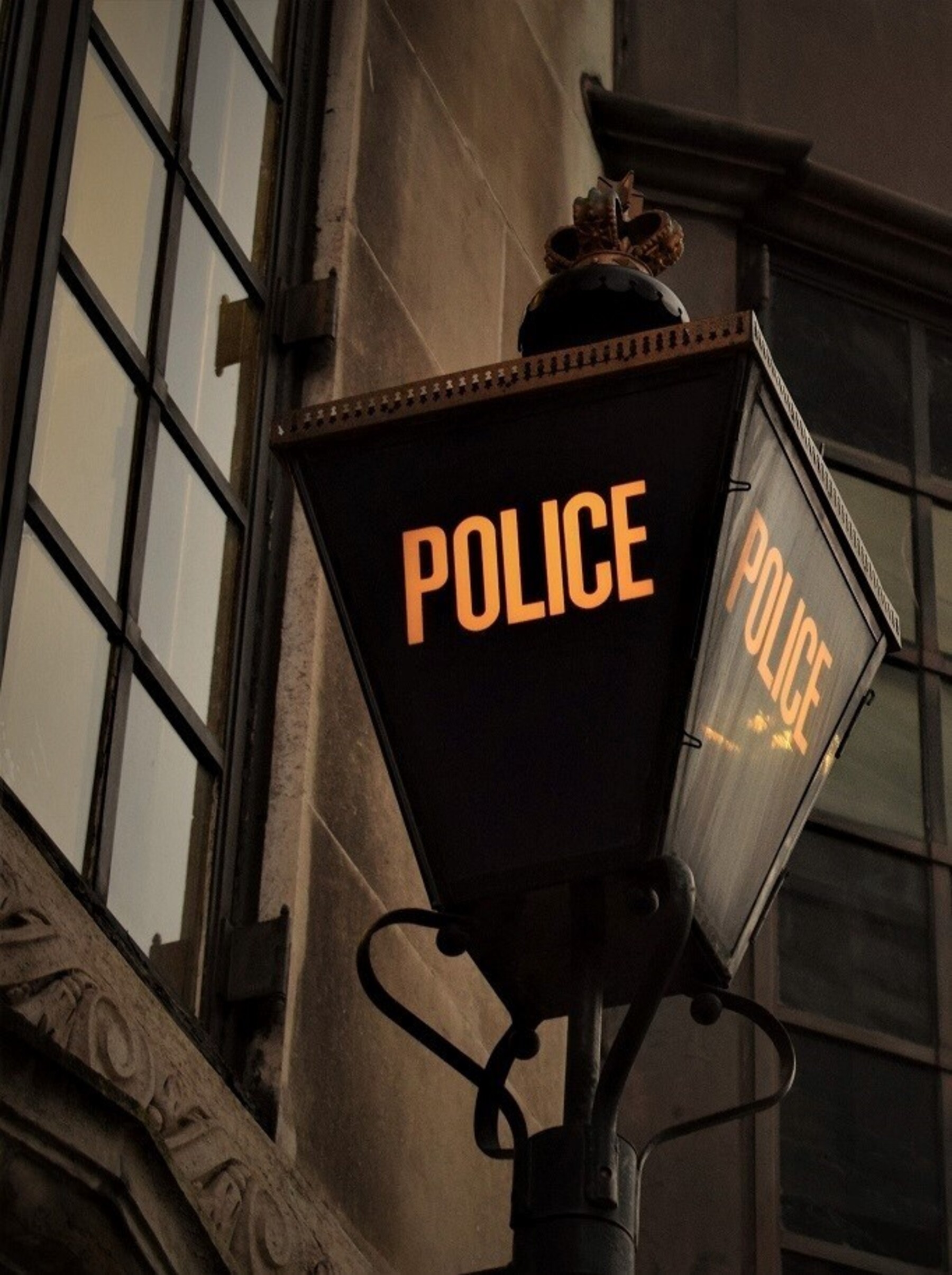 What does Crimestoppers do to help the police?<br>